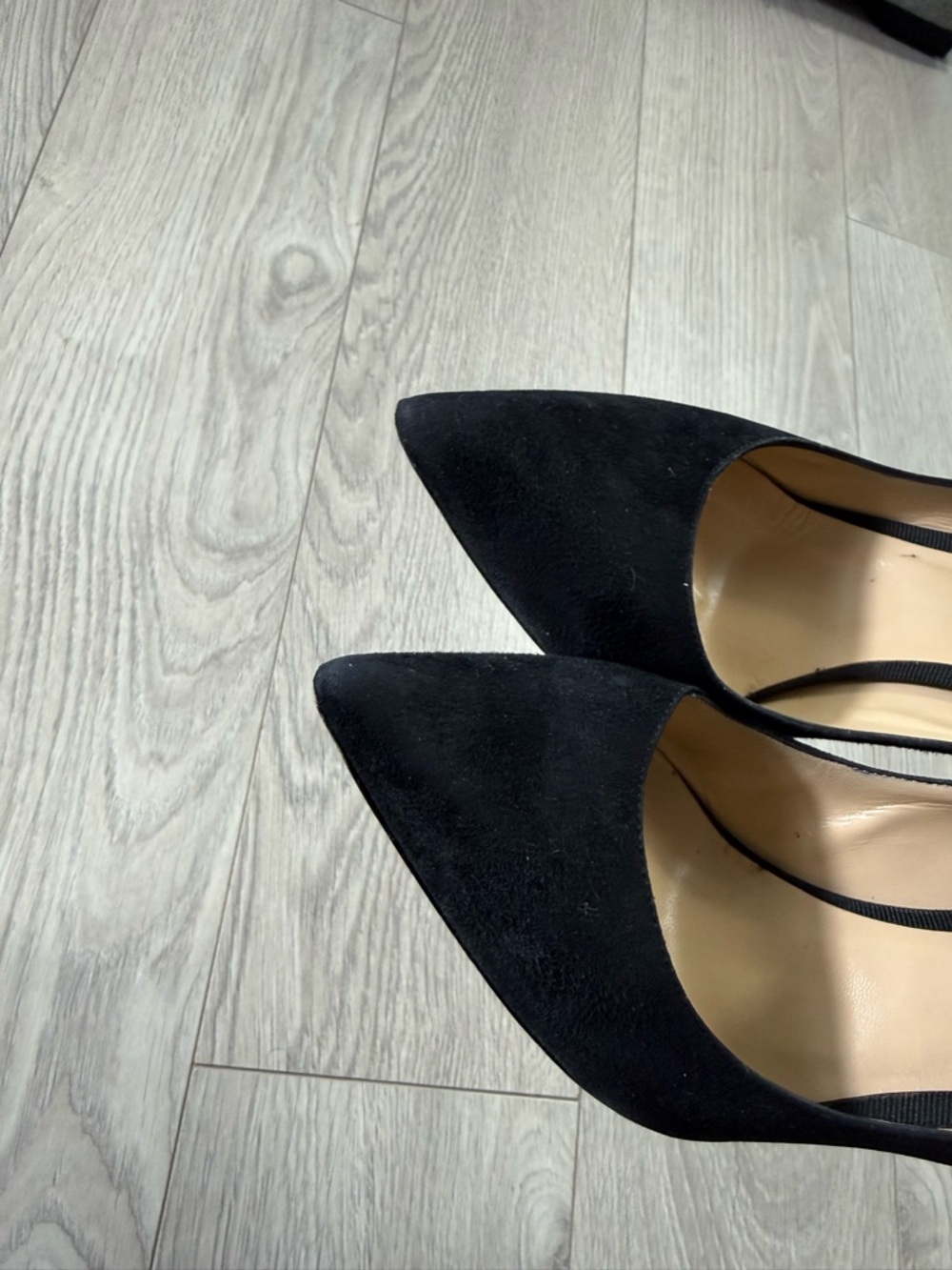 Nicholas Kirkwood Black Suede Pointed Toe Pumps - Picture 9 of 13